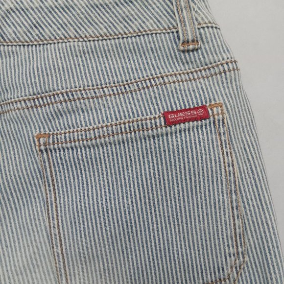 Vintage GUESS Low Rise Flared Jeans - Picture 6 of 13